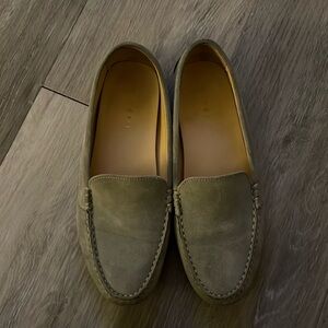 M Gemi suede loafers - Felize. Sage green.